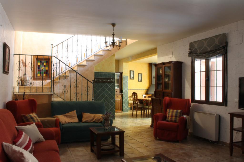 Los Laureles 2 Urda Exterior photo